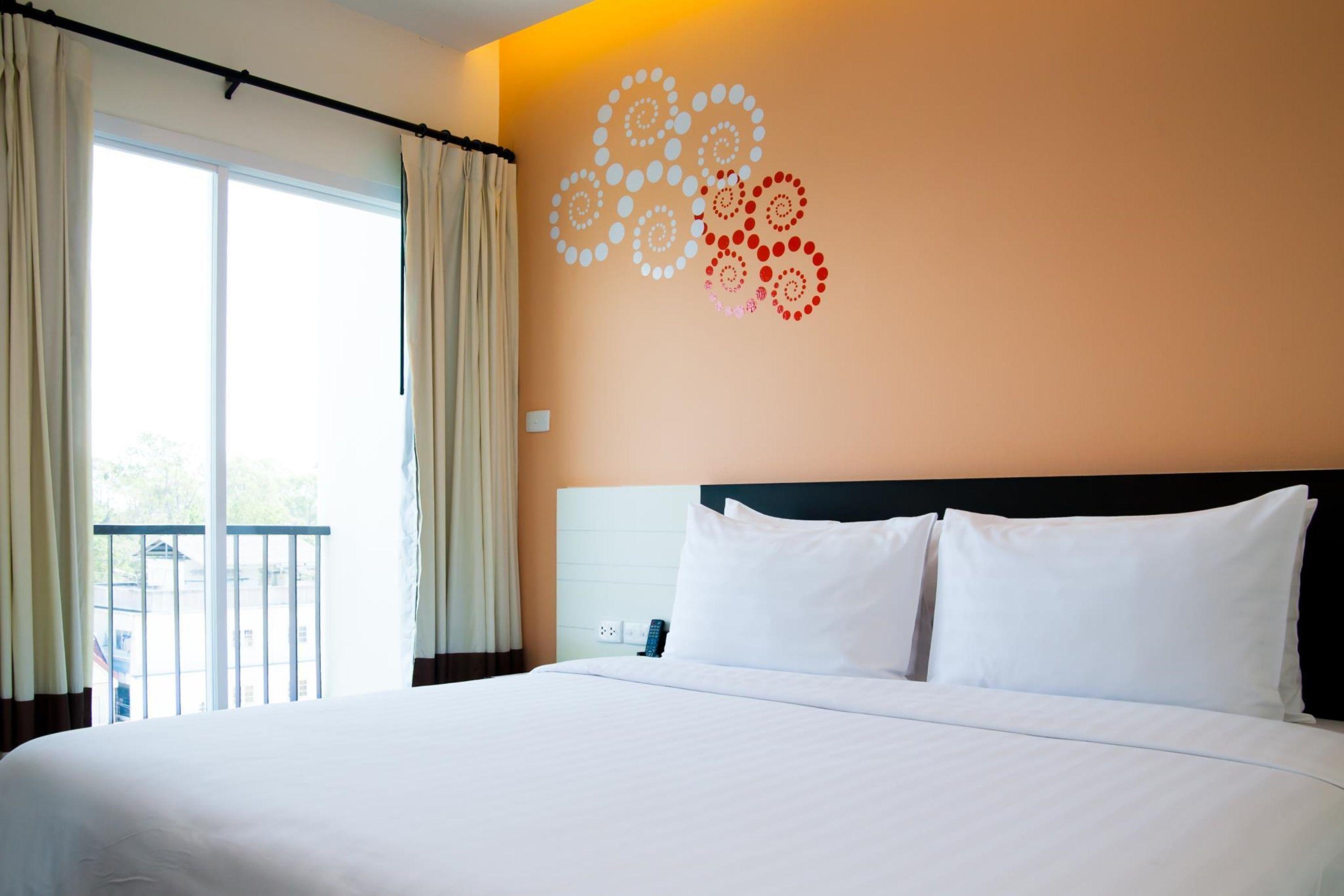 Phavina Hotel Rayong Sha Extra Plus Exterior foto